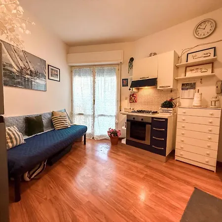 Annapolis Con Posto Auto Rif A810 Lejlighed